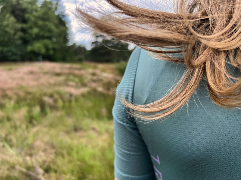 Women‘s - VELOZIP Evo 2.0 - Lightweight Jersey