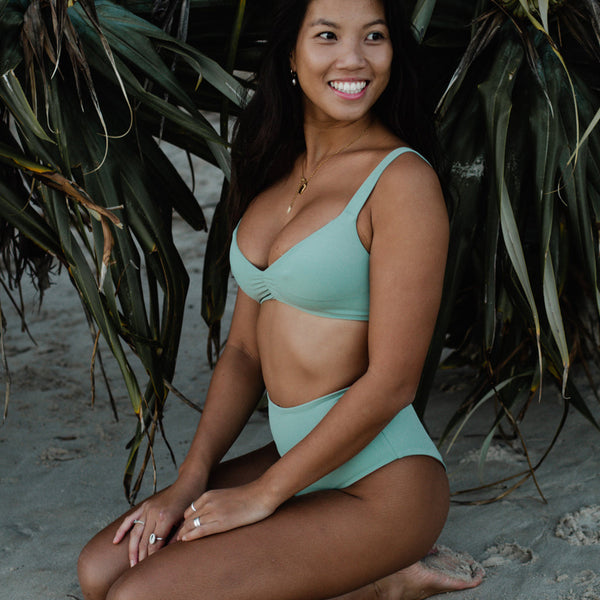 Ruffle Bikini Top - green